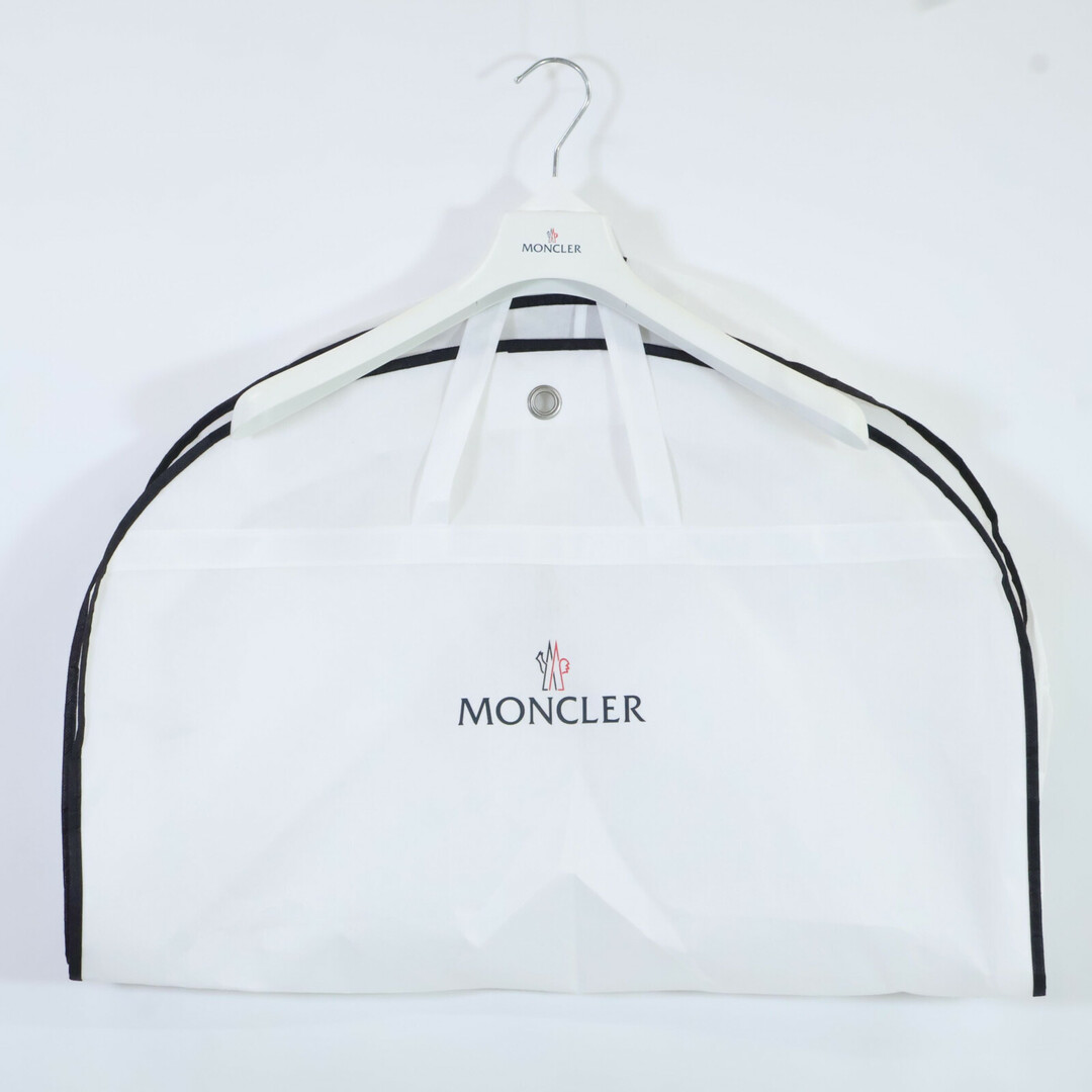 MONCLER - モンクレール 【美品/21年製】MONTCLA モンクラ 内側 MONCLER - モンクレール 【美品/21年製】MONTCLA モンクラ 内側