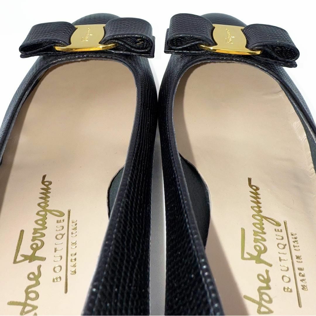 Salvatore Ferragamo - 【新品未使用】 フェラガモ パンプス Salvatore Ferragamo - 【新品未使用】 フェラガモ パンプス