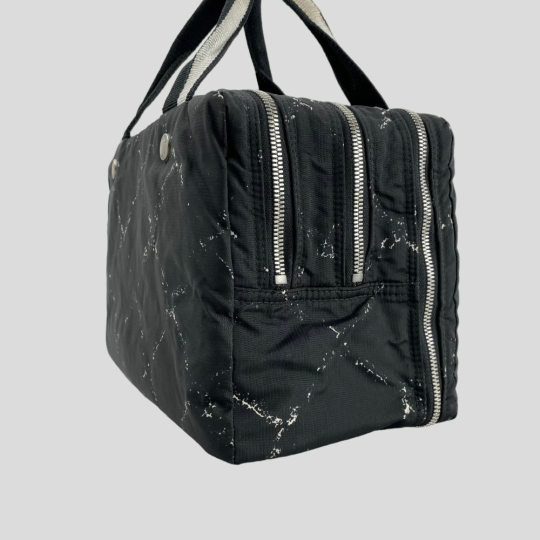 CHANEL - ○CHANEL シャネル○ 旧トラベルライン○ 3ジップ開閉 CHANEL - ○CHANEL シャネル○ 旧トラベルライン○ 3ジップ開閉