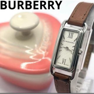 BURBERRY - バーバリー レディース腕時計 文字盤ホワイト BURBERRY - バーバリー レディース腕時計 文字盤ホワイト