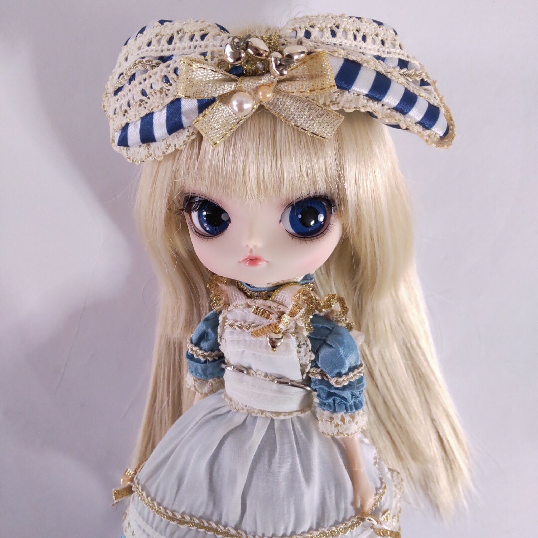 プーリップ ダル クラシカルアリス Classical Alice ドールの プーリップ ダル クラシカルアリス Classical Alice ドールの