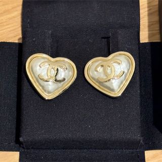 CHANEL(ハート ・ ピアス)のフリマアイテム一覧 CHANEL(ハート ・ ピアス)のフリマアイテム一覧