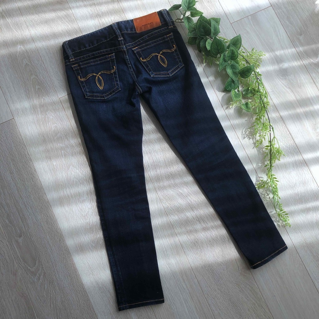 moussy - MOUSSY マウジー スキニー デニム Rebirth SKINNY 24の moussy - MOUSSY マウジー スキニー デニム Rebirth SKINNY 24の