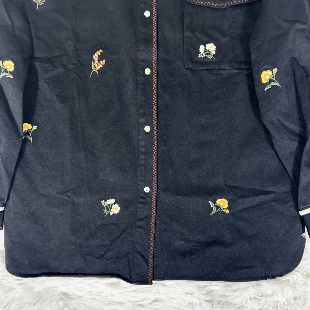 Ameri VINTAGE - 美品✨アメリ AMERI SMALL FLOWER OVER SHIRTの Ameri VINTAGE - 美品✨アメリ AMERI SMALL FLOWER OVER SHIRTの