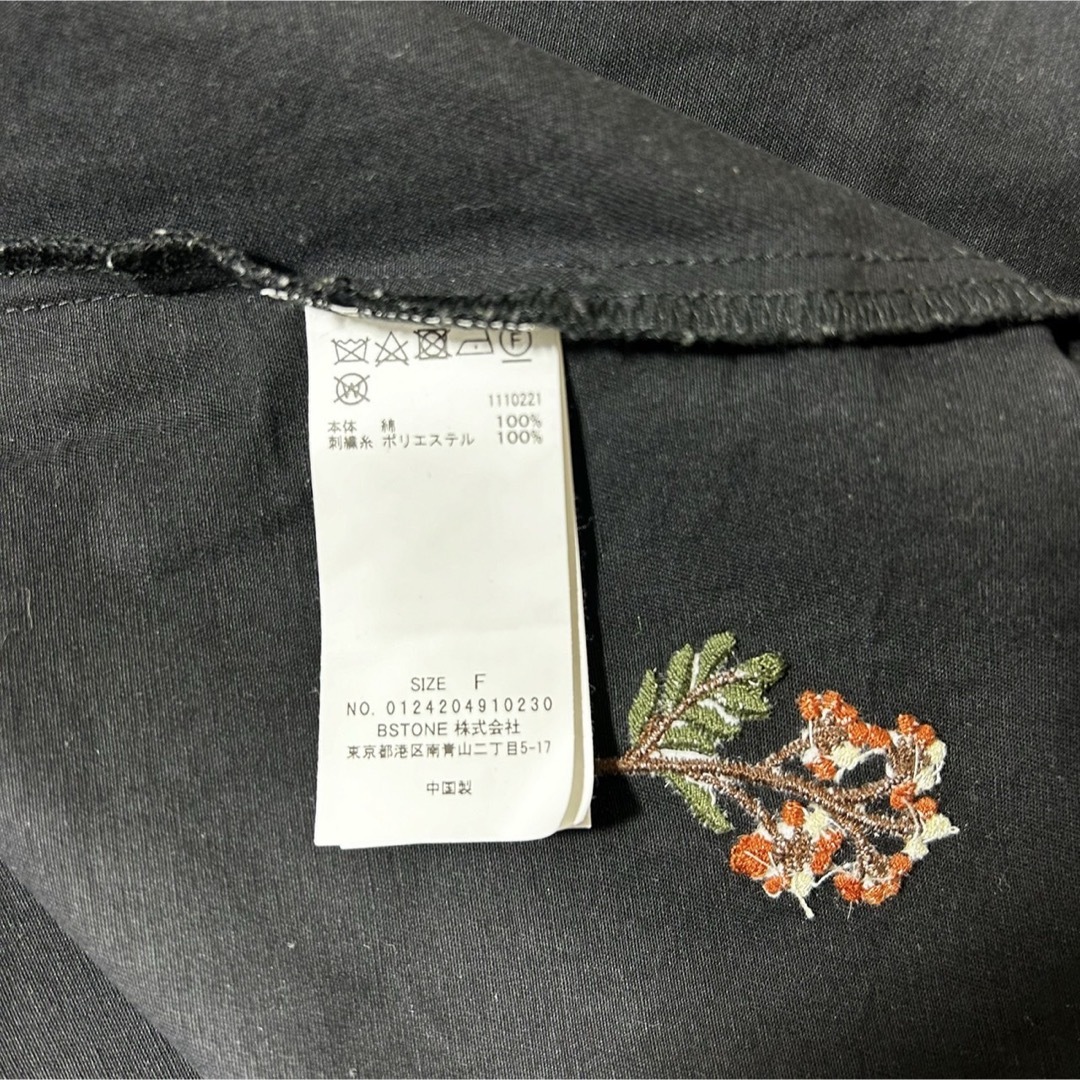 Ameri VINTAGE - 美品✨アメリ AMERI SMALL FLOWER OVER SHIRTの Ameri VINTAGE - 美品✨アメリ AMERI SMALL FLOWER OVER SHIRTの
