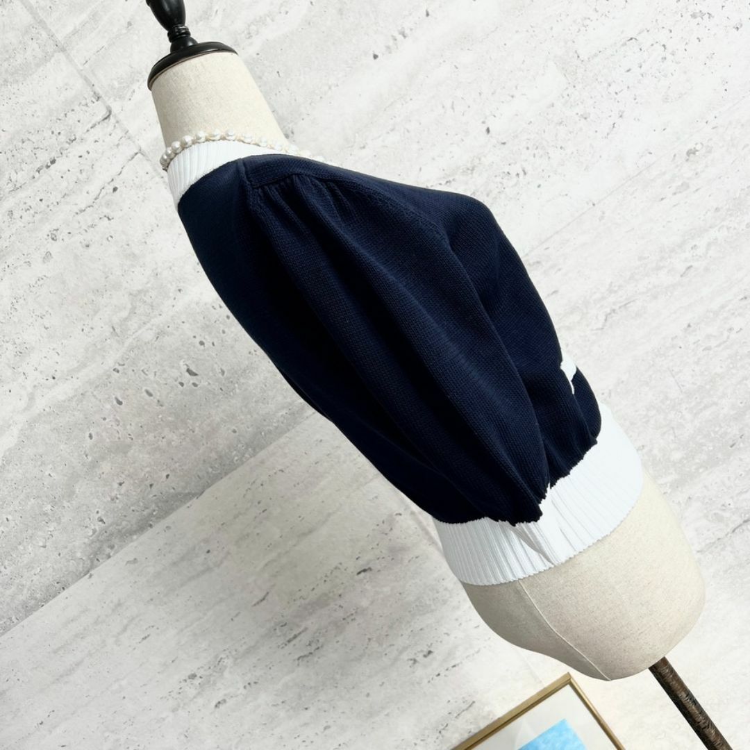 PRADA - 極美品☆PRADA☆現行品☆ロゴ刺繍☆クロップド PRADA - 極美品☆PRADA☆現行品☆ロゴ刺繍☆クロップド