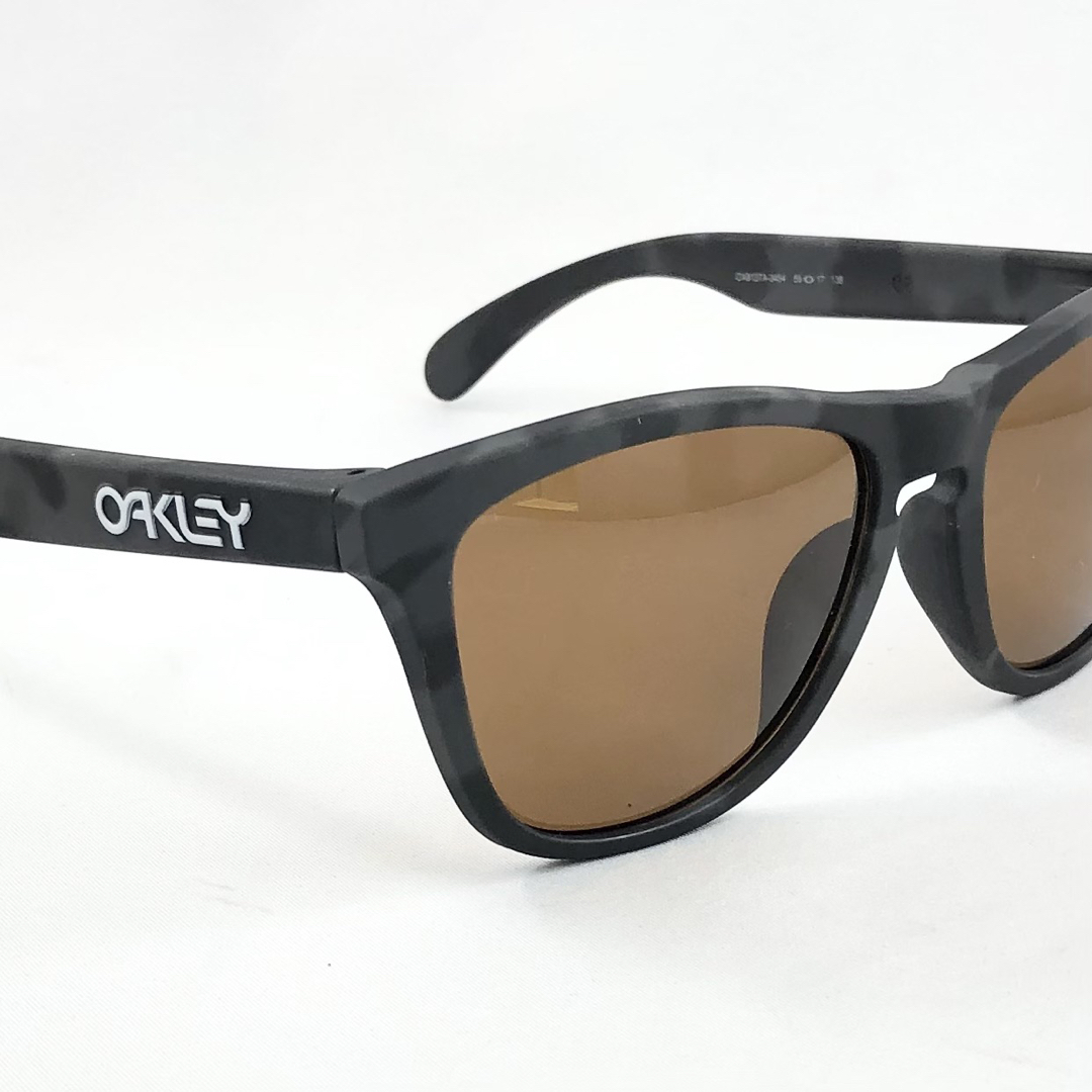Oakley - オークリーox8137-04偏光ブラウンサングラスFrogskins Oakley - オークリーox8137-04偏光ブラウンサングラスFrogskins