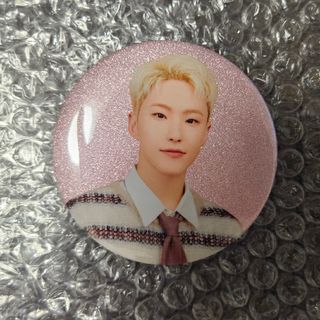 SEVENTEEN - SEVENTEEN HOLIDAY 缶バッジ ホシの通販 by SEVENTEEN - SEVENTEEN HOLIDAY 缶バッジ ホシの通販 by