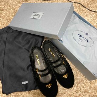 PRADA(バレエシューズ)のフリマアイテム一覧 PRADA(バレエシューズ)のフリマアイテム一覧