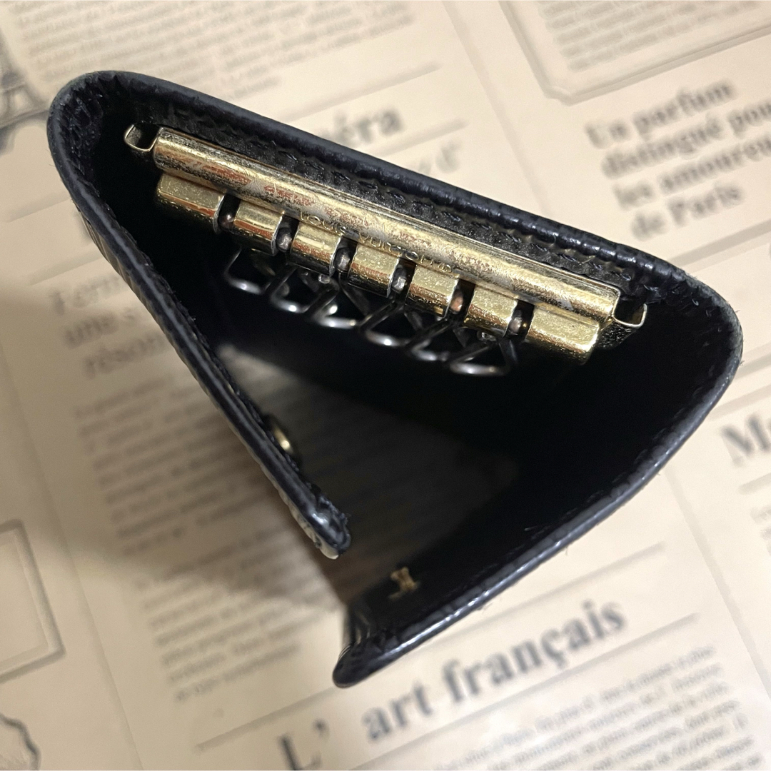 LOUIS VUITTON - ルイヴィトン エピ キーケース 6連 ブラック LOUIS VUITTON - ルイヴィトン エピ キーケース 6連 ブラック