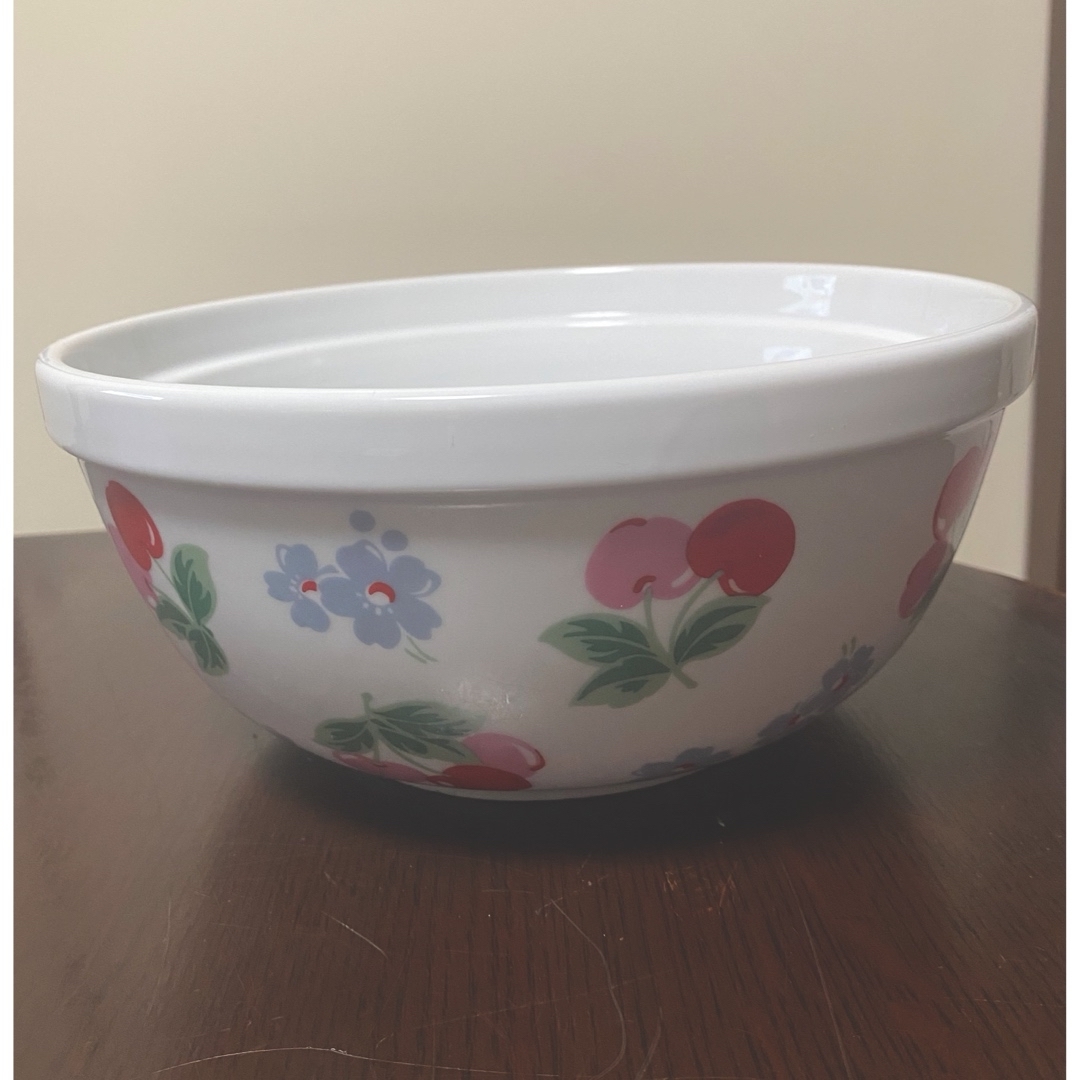 Cath Kidston - キャスキッドソン 陶器ボウルLサイズの通販 by Cath Kidston - キャスキッドソン 陶器ボウルLサイズの通販 by