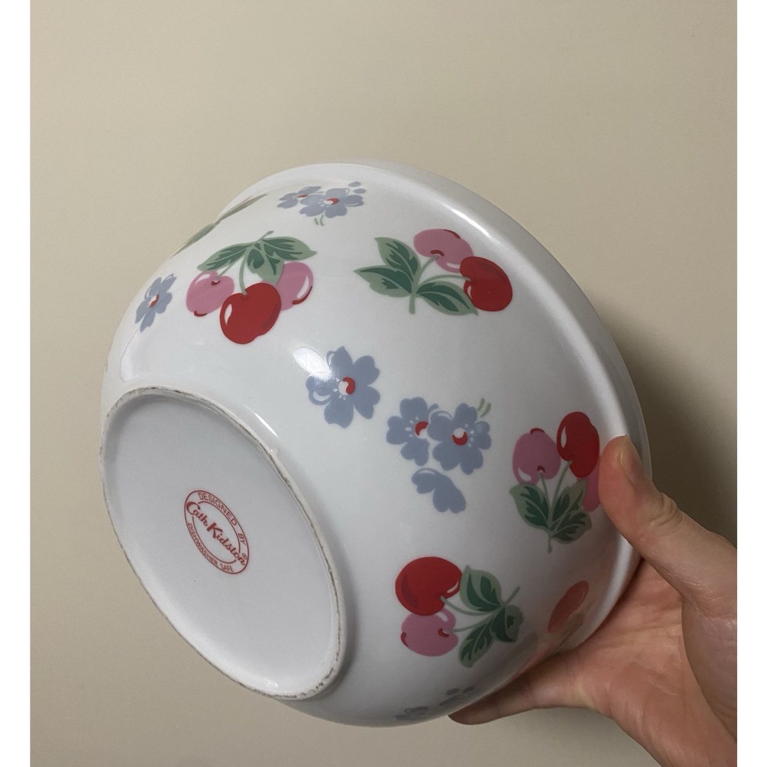 Cath Kidston - キャスキッドソン 陶器ボウルLサイズの通販 by Cath Kidston - キャスキッドソン 陶器ボウルLサイズの通販 by