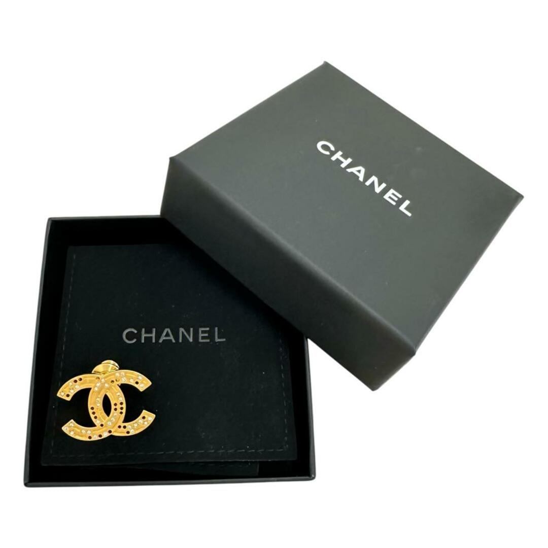 CHANEL - シャネル ブローチ ココマーク ピンブローチ B24Kの CHANEL - シャネル ブローチ ココマーク ピンブローチ B24Kの