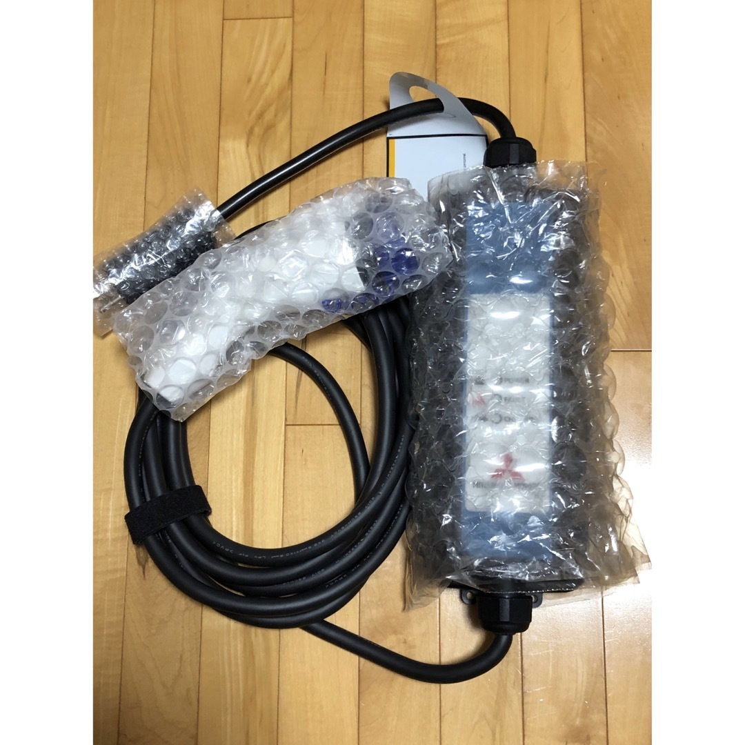 新品 三菱アウトランダー PHEV純正200V充電ケーブルの通販 by 新品 三菱アウトランダー PHEV純正200V充電ケーブルの通販 by