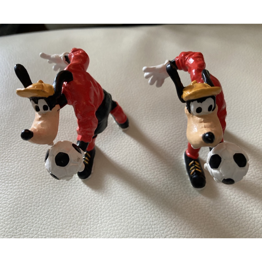 Disney - 【新品】DISNEY GOOFY FIGURINES x2 👟⚽️の通販 by Disney - 【新品】DISNEY GOOFY FIGURINES x2 👟⚽️の通販 by