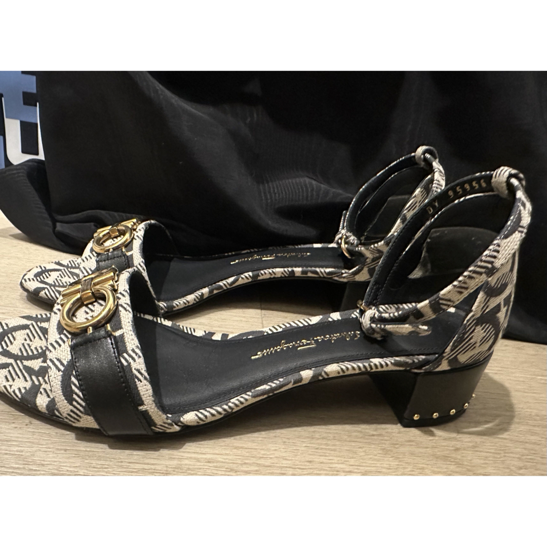 Salvatore Ferragamo - Salvatore Ferragamo フェラガモサンダル Salvatore Ferragamo - Salvatore Ferragamo フェラガモサンダル
