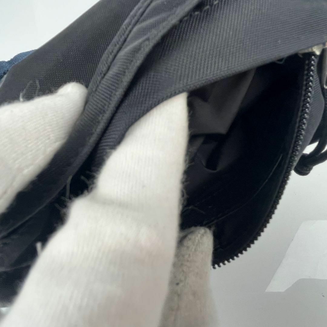 BALENCIAGA - 【極美品】バレンシアガ ウィール ボディバッグ BALENCIAGA - 【極美品】バレンシアガ ウィール ボディバッグ