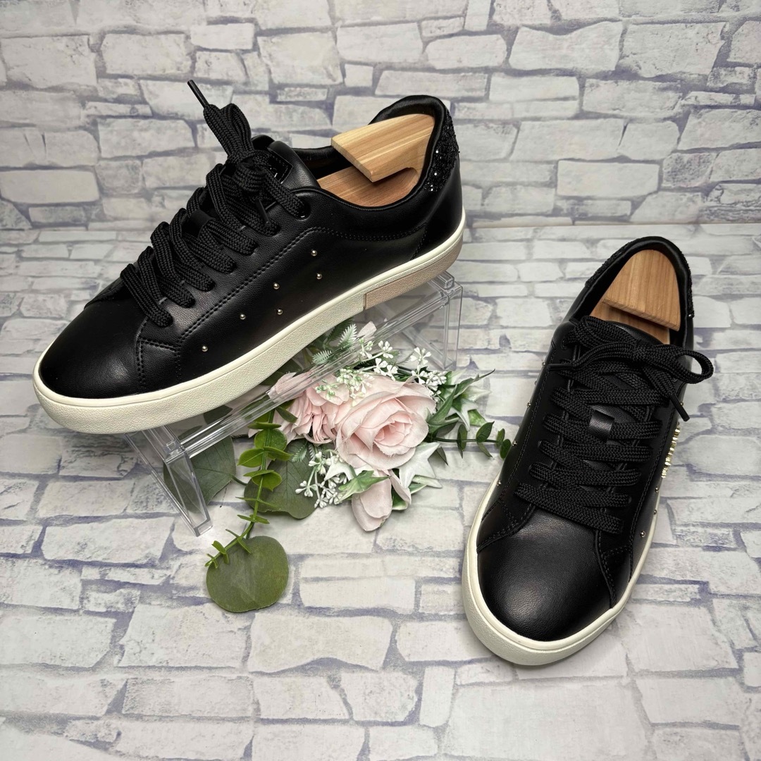 DIANA - 極美品 プラスダイアナ DIANA 【23.5】 スタッズ付き DIANA - 極美品 プラスダイアナ DIANA 【23.5】 スタッズ付き