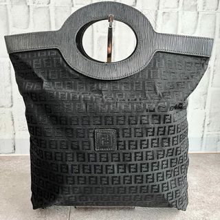 FENDI - FENDI レオパード ヒョウ柄 ブラック Aラインコート FENDI - FENDI レオパード ヒョウ柄 ブラック Aラインコート