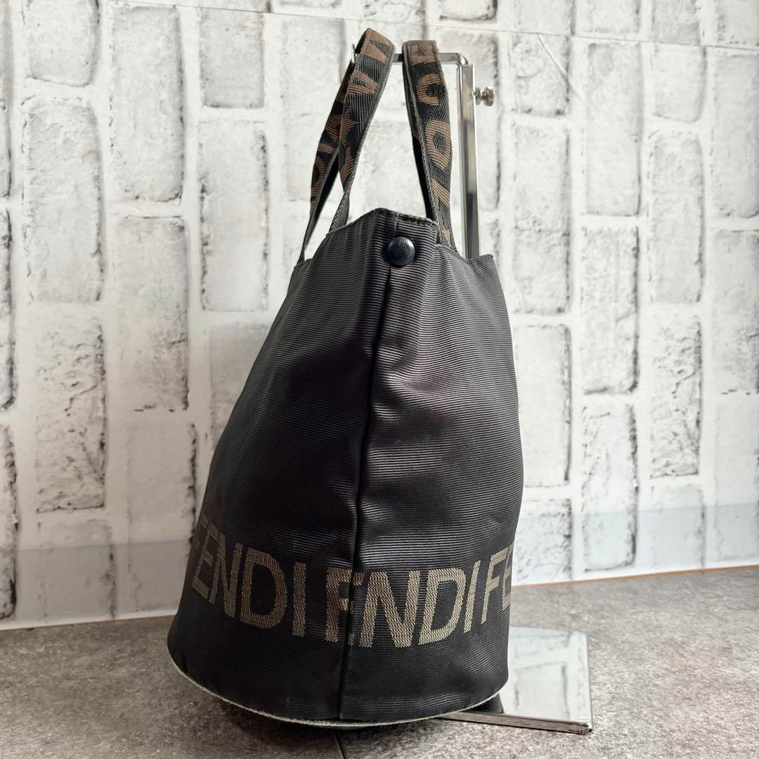 FENDI - FENDI フェンディ ロゴ ハンドバッグ ナイロン FENDI - FENDI フェンディ ロゴ ハンドバッグ ナイロン