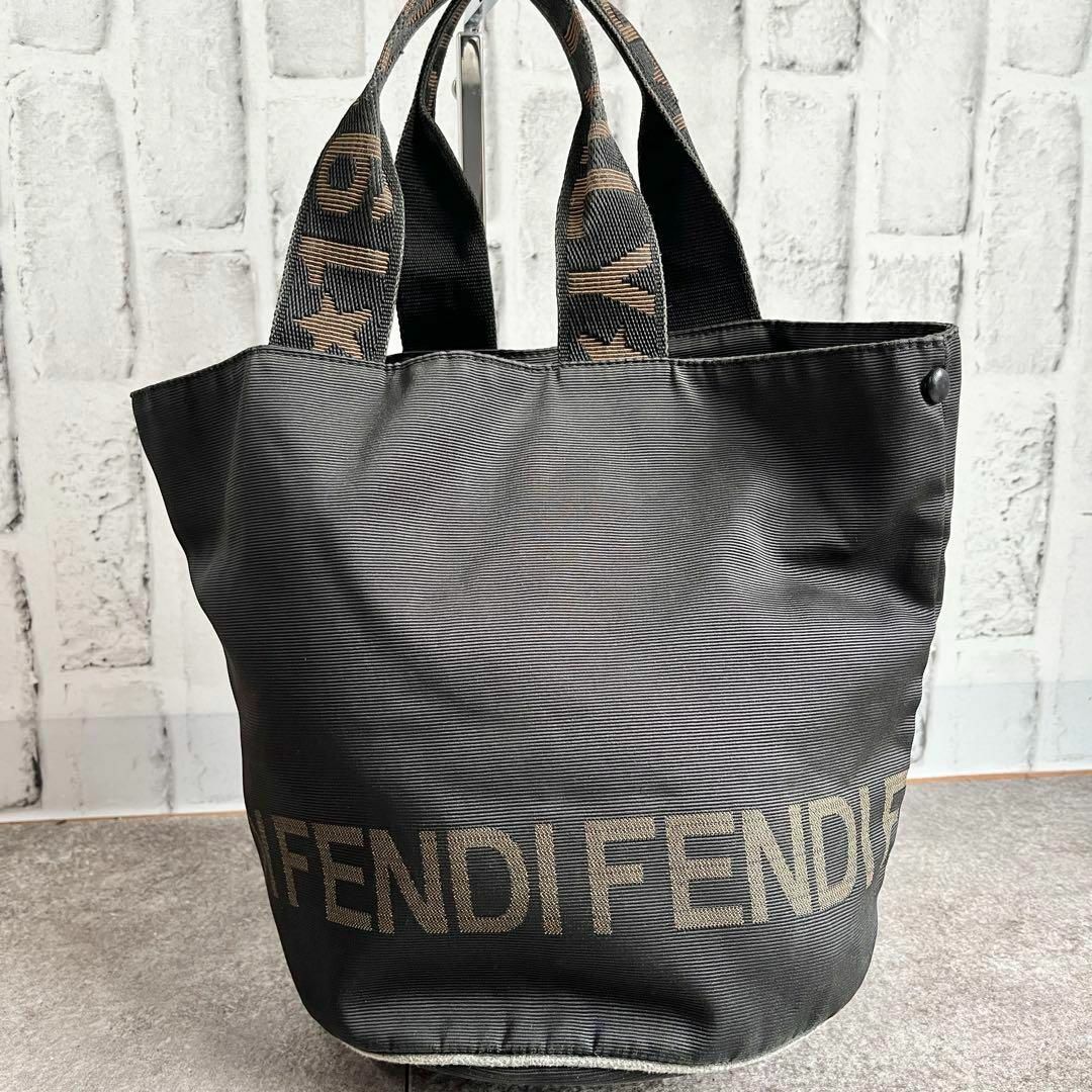 FENDI - FENDI フェンディ ロゴ ハンドバッグ ナイロン FENDI - FENDI フェンディ ロゴ ハンドバッグ ナイロン