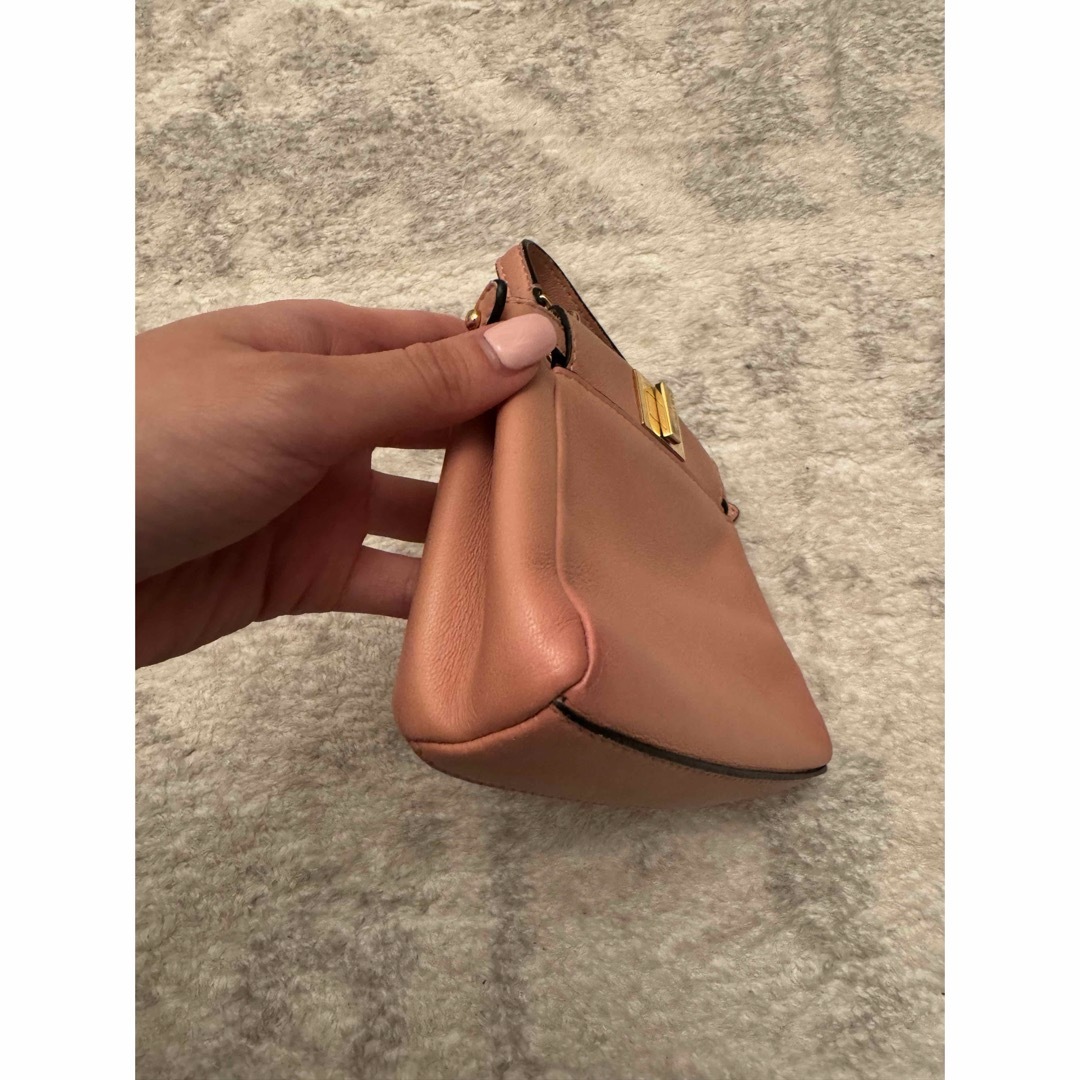 FENDI - フェンディ FENDI ピーカブー マイクロ 2wayショルダー FENDI - フェンディ FENDI ピーカブー マイクロ 2wayショルダー