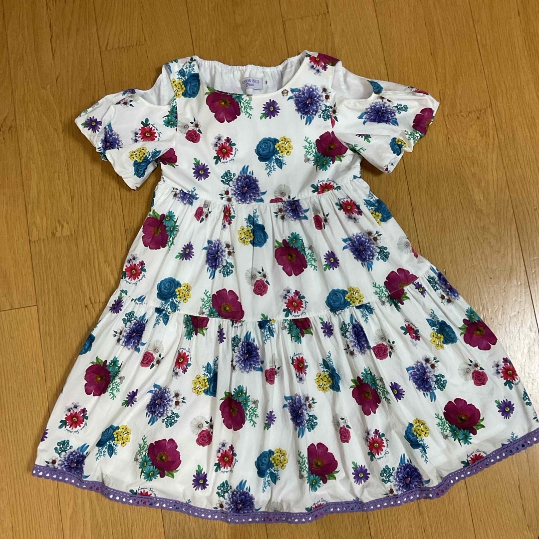 ANNA SUI mini - アナスイミニ 花柄ワンピース 130の通販 by ANNA SUI mini - アナスイミニ 花柄ワンピース 130の通販 by