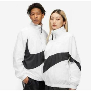 NIKE(ナイロンジャケット ・ ホワイト/白色系)のフリマ NIKE(ナイロンジャケット ・ ホワイト/白色系)のフリマ