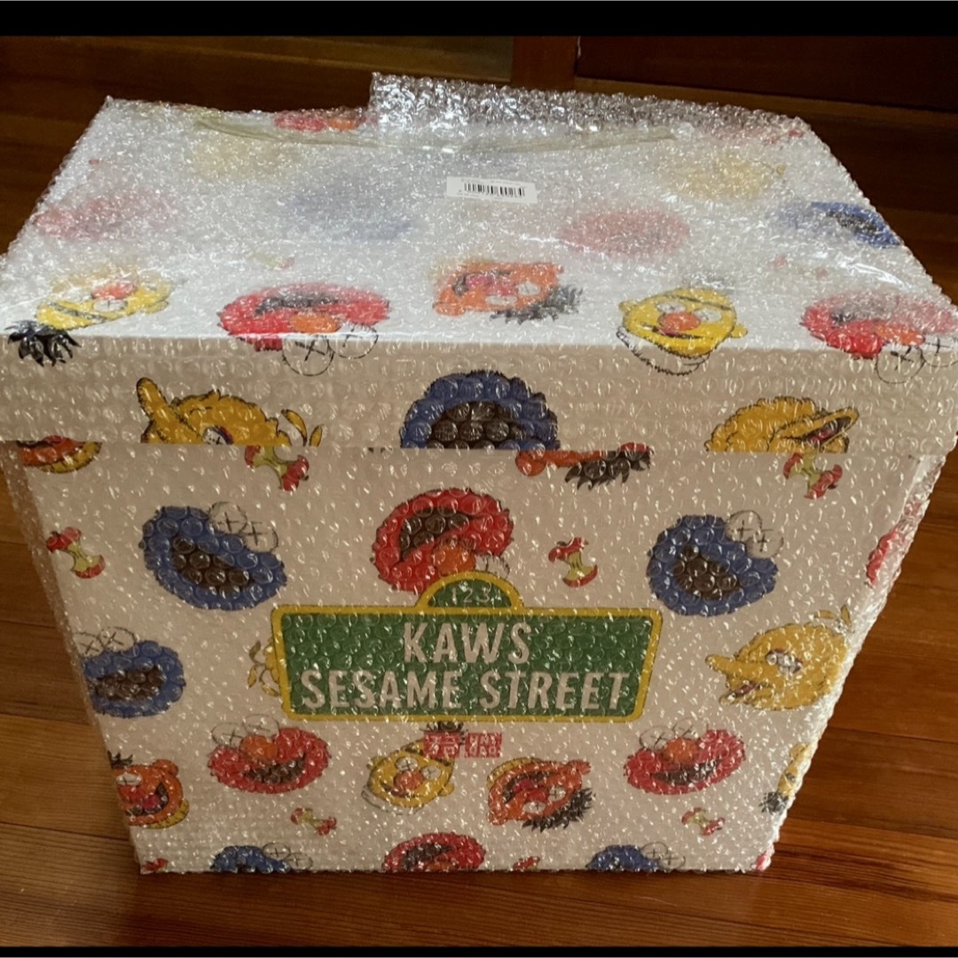 SESAME STREET - UNIQLO KAWS セサミストリート ユニクロ カウズ SESAME STREET - UNIQLO KAWS セサミストリート ユニクロ カウズ