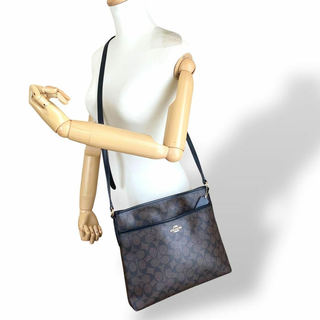 COACH - コーチ ショルダーバッグ サコッシュ PVCレザー COACH - コーチ ショルダーバッグ サコッシュ PVCレザー