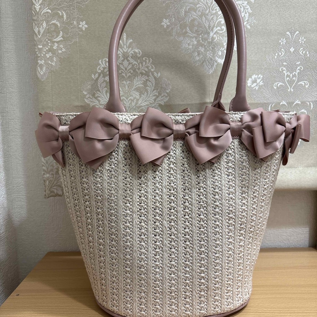 しまむら - 青木美沙子 しまむら リボンカゴバック ピンクの通販 しまむら - 青木美沙子 しまむら リボンカゴバック ピンクの通販
