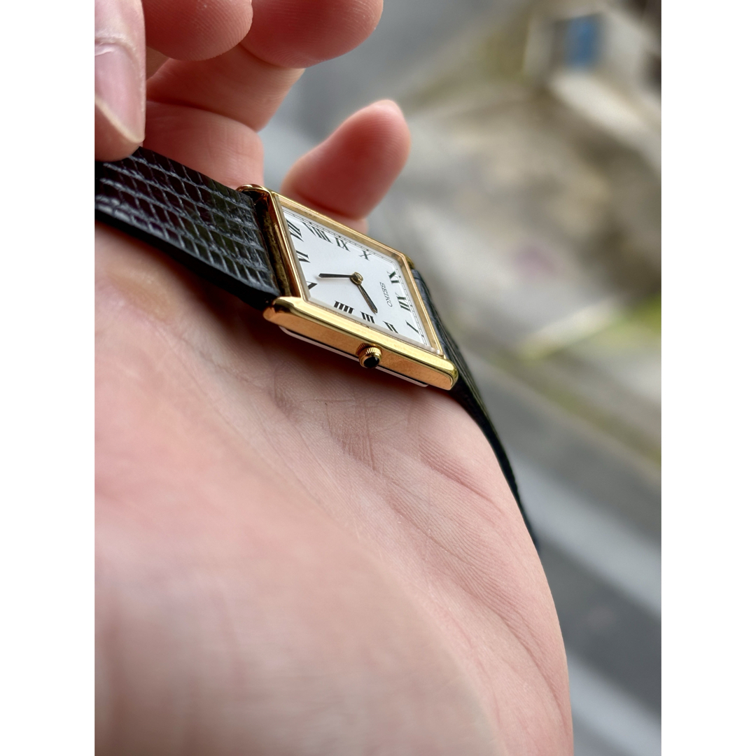 SEIKO - SEIKO セイコー V700-5K39 ヴィンテージ スクエア腕時計 SEIKO - SEIKO セイコー V700-5K39 ヴィンテージ スクエア腕時計