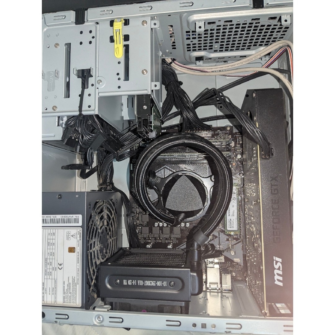 ゲーミングPC Ryzen 5 3500 GTX 1660 16GB 512GBの通販 by a|ラクマ ゲーミングPC Ryzen 5 3500 GTX 1660 16GB 512GBの通販 by a|ラクマ