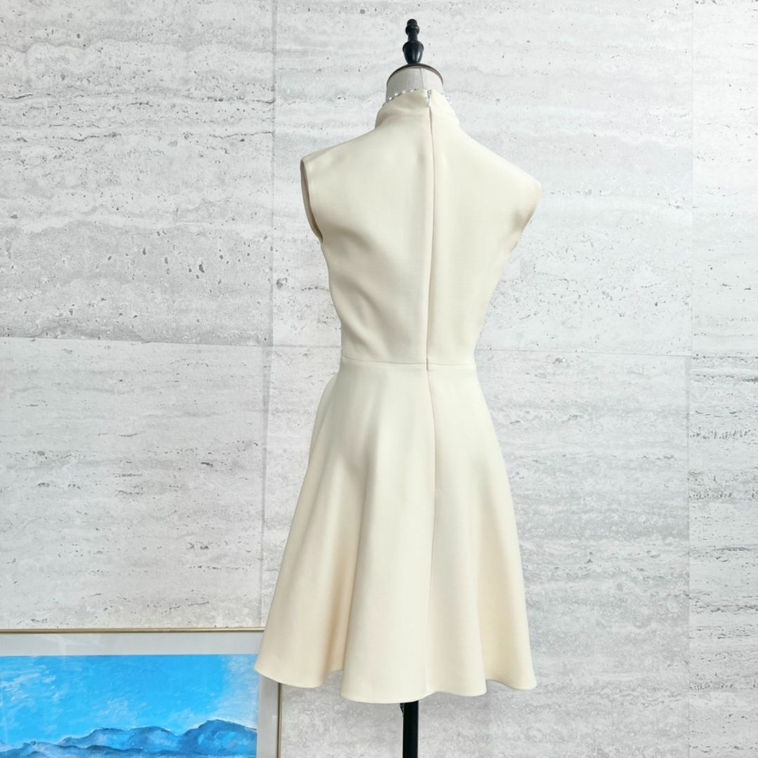 Christian Dior - 未使用☆Christian Dior☆最新タグ☆シルク Christian Dior - 未使用☆Christian Dior☆最新タグ☆シルク