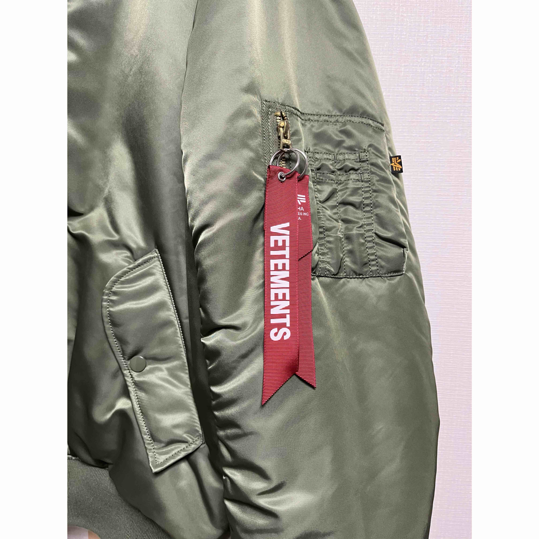 VETEMENTS - VETEMENTS×Alpha/リバーシブル ボンバーブルゾン VETEMENTS - VETEMENTS×Alpha/リバーシブル ボンバーブルゾン