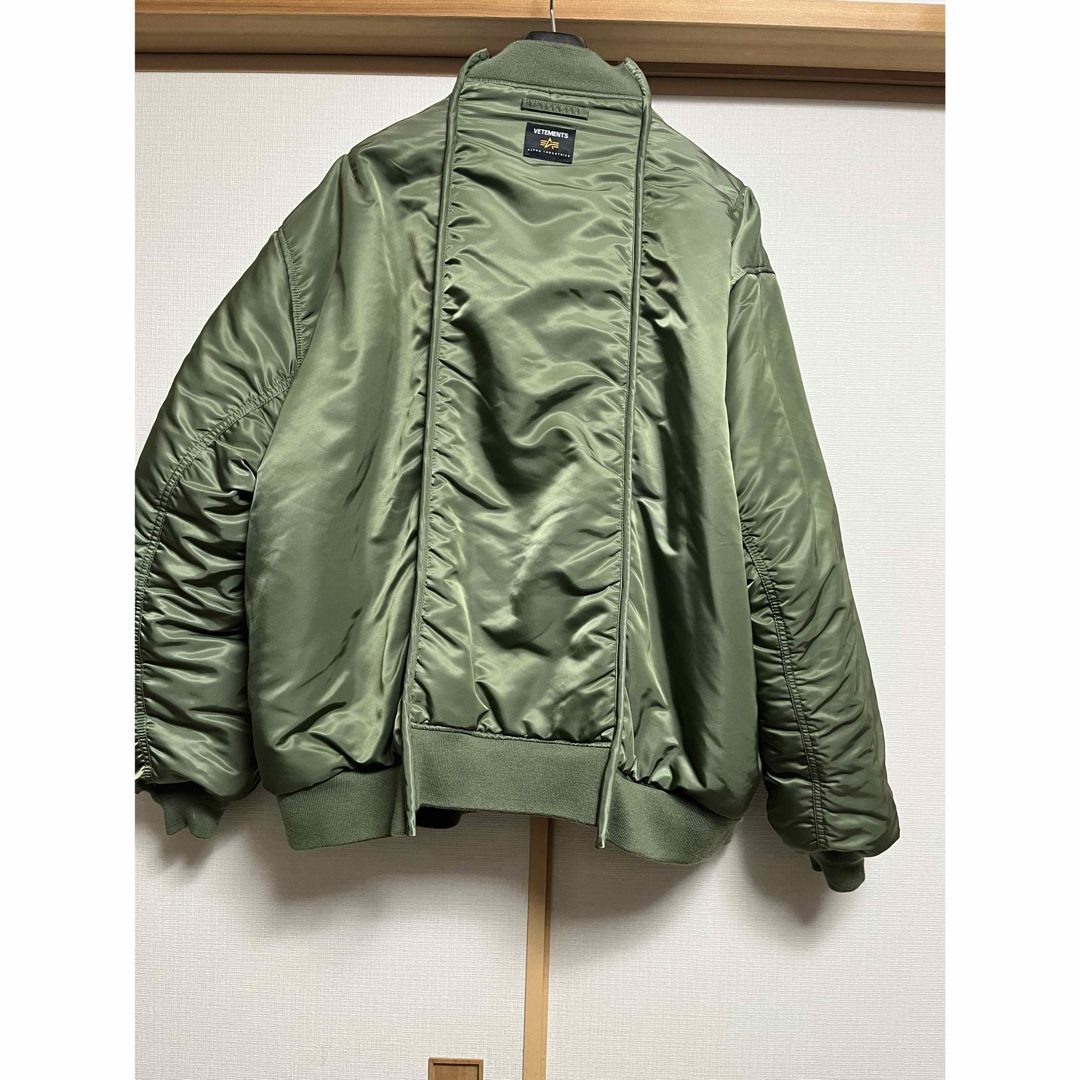 VETEMENTS - VETEMENTS×Alpha/リバーシブル ボンバーブルゾン VETEMENTS - VETEMENTS×Alpha/リバーシブル ボンバーブルゾン