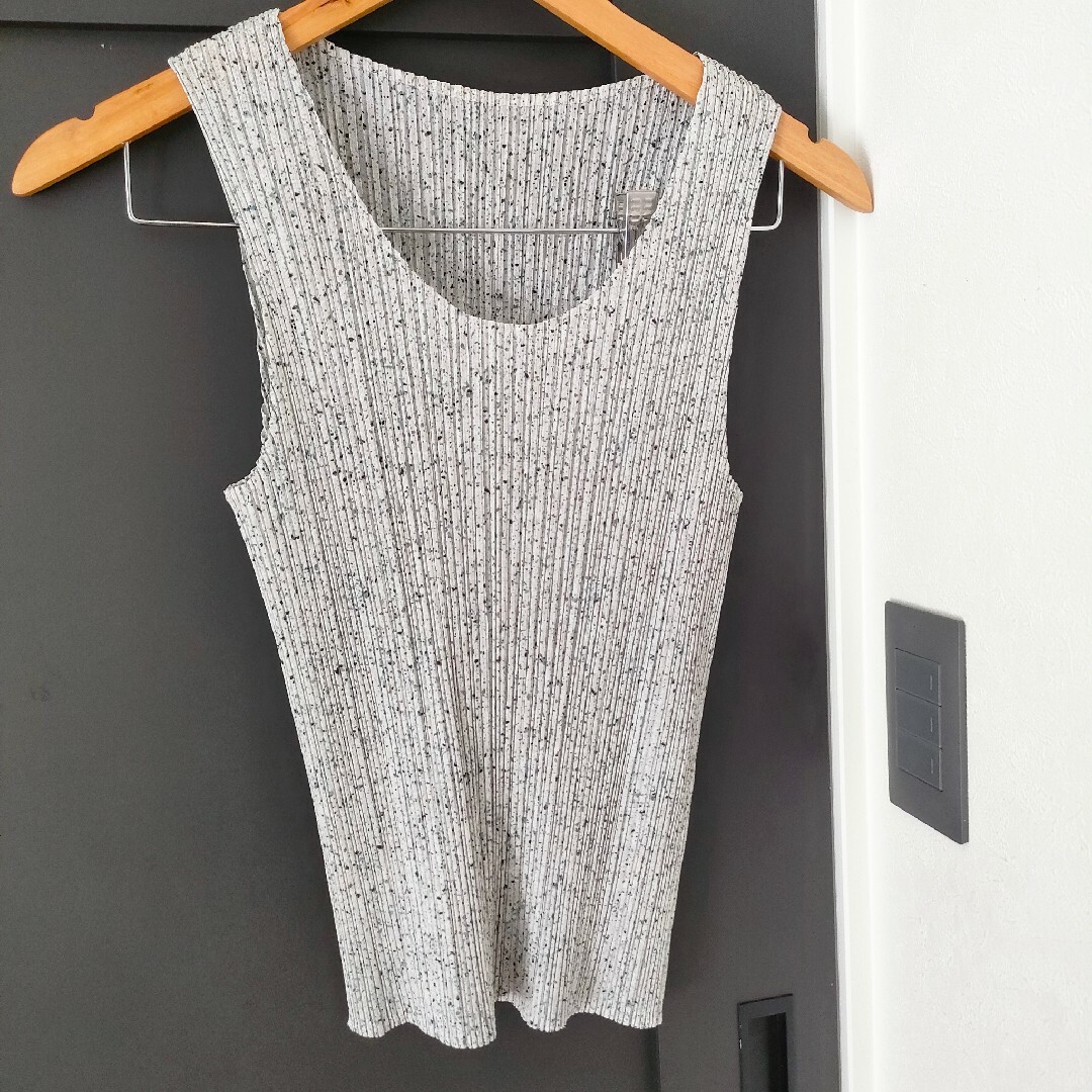 PLEATS PLEASE ISSEY MIYAKE - 美品 PLEATS PLEASE プリーツ PLEATS PLEASE ISSEY MIYAKE - 美品 PLEATS PLEASE プリーツ