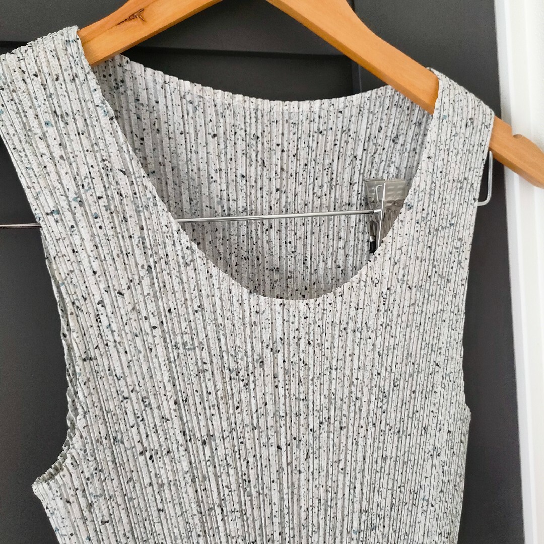 PLEATS PLEASE ISSEY MIYAKE - 美品 PLEATS PLEASE プリーツ PLEATS PLEASE ISSEY MIYAKE - 美品 PLEATS PLEASE プリーツ
