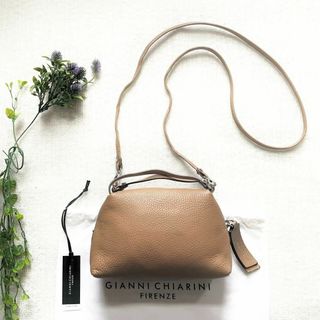 GIANNI CHIARINI(ショルダーバッグ)のフリマアイテム一覧 GIANNI CHIARINI(ショルダーバッグ)のフリマアイテム一覧