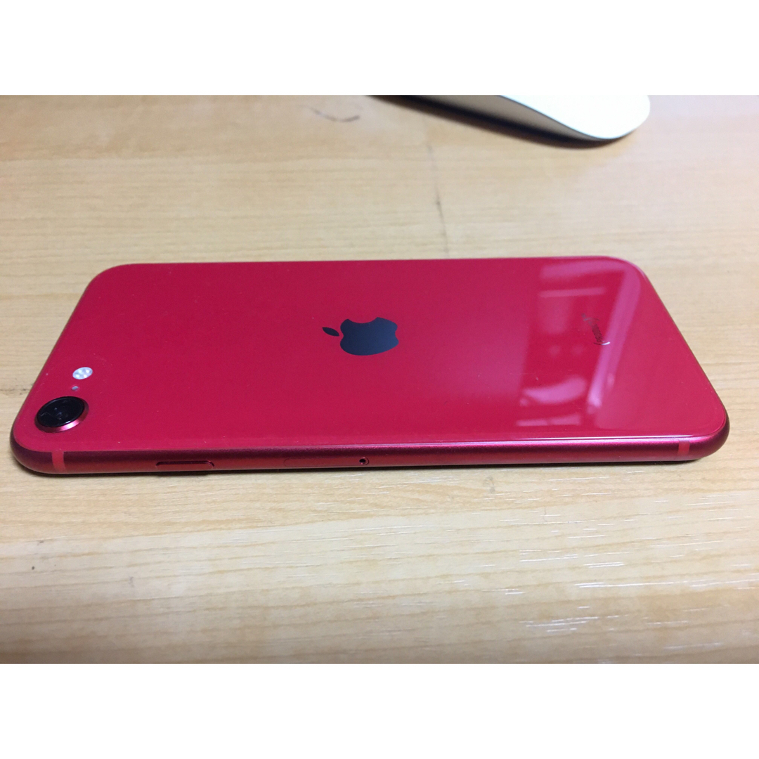 iPhone - 【美品】iPhoneSE2 64G 正規バッテリー新品の通販 by iPhone - 【美品】iPhoneSE2 64G 正規バッテリー新品の通販 by