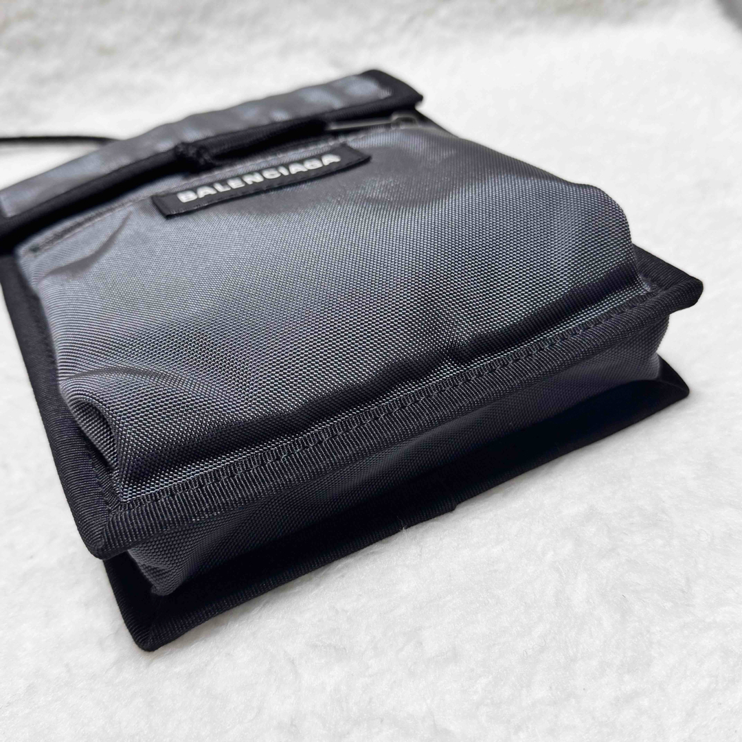 BALENCIAGA - バレンシアガ エクスプローラー ポーチ ショルダー BALENCIAGA - バレンシアガ エクスプローラー ポーチ ショルダー