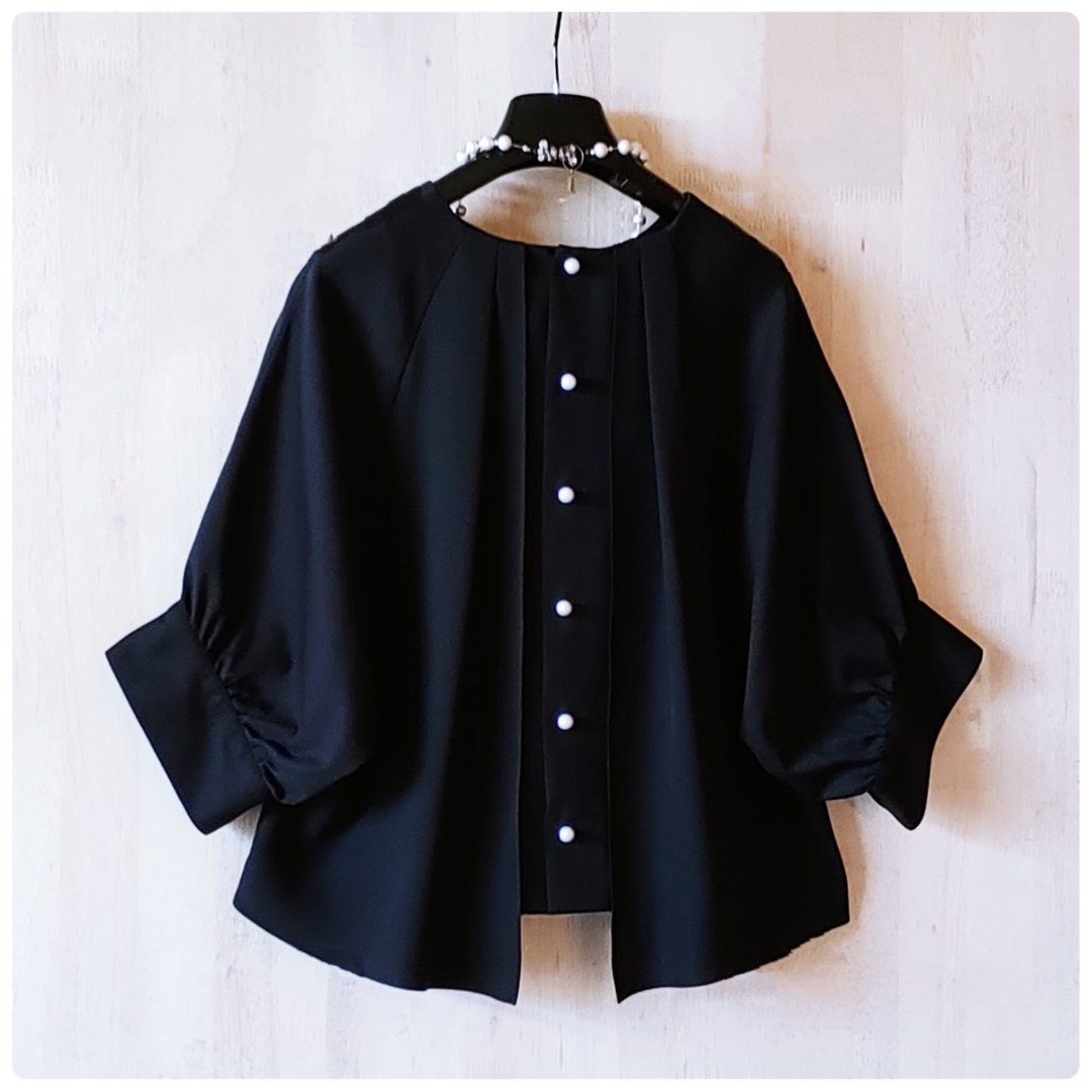 ADORE - ◇幻◇ 希少 定価2.8万円 ADORE コットンバックパール ADORE - ◇幻◇ 希少 定価2.8万円 ADORE コットンバックパール