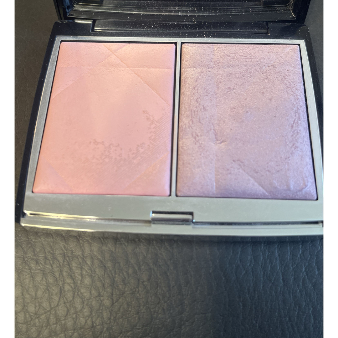 Christian Dior - ディオールスキンルージュブラッシュカラー Christian Dior - ディオールスキンルージュブラッシュカラー