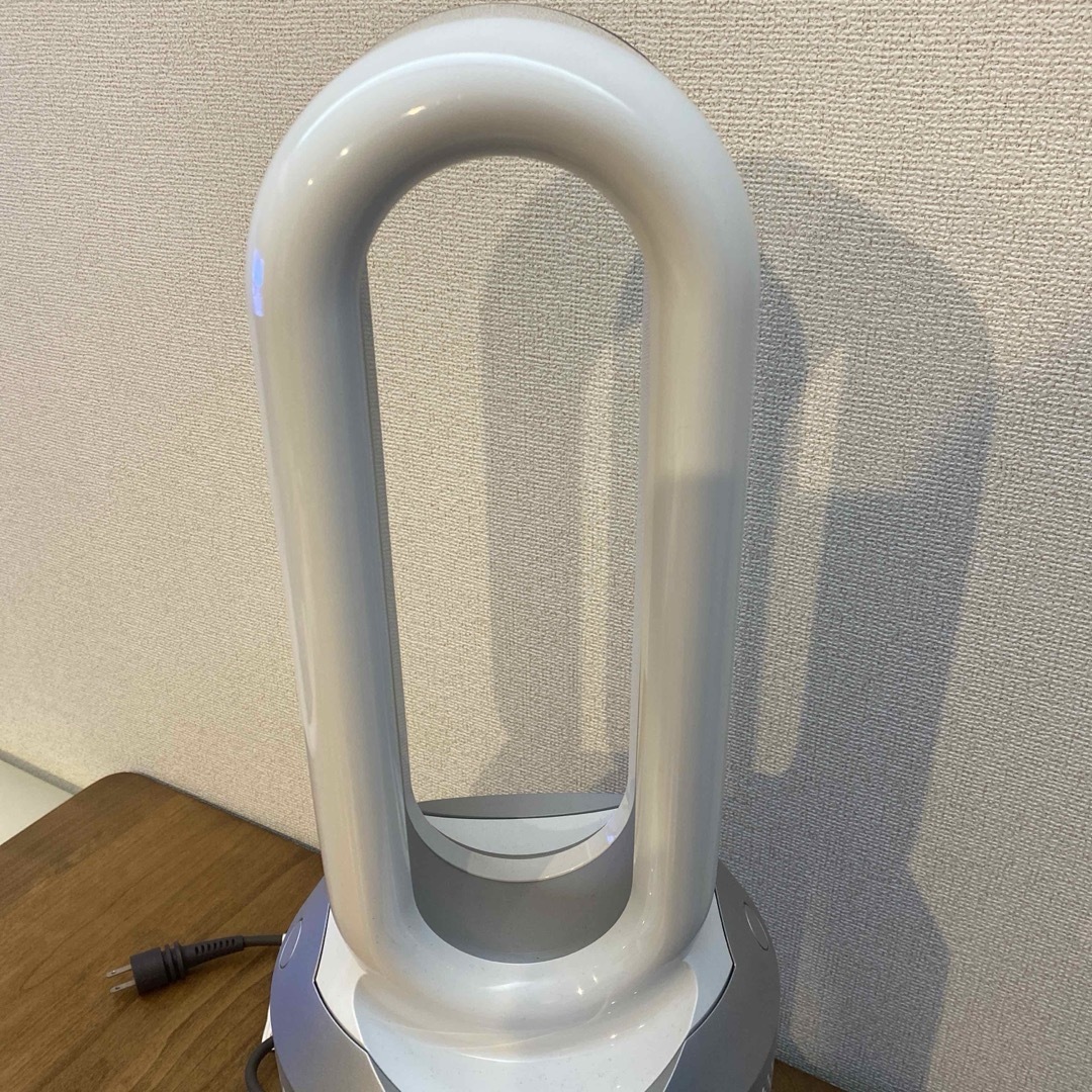 Dyson - Dyson HP03 hot&cool 空気清浄機能付きセラミックファン Dyson - Dyson HP03 hot&cool 空気清浄機能付きセラミックファン