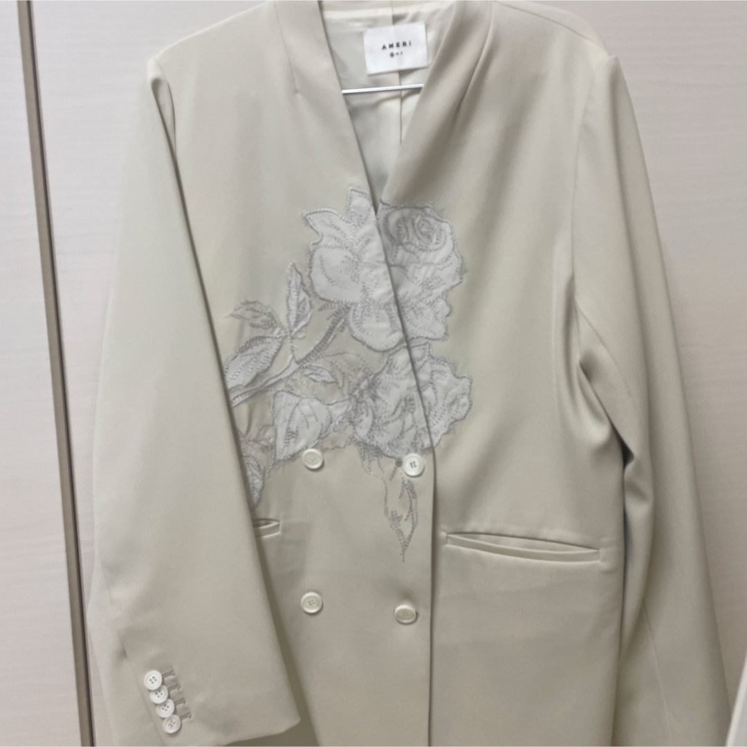 Ameri VINTAGE - 【AMERI】ROSE EMBROIDERY JACKETの通販 by Ameri VINTAGE - 【AMERI】ROSE EMBROIDERY JACKETの通販 by