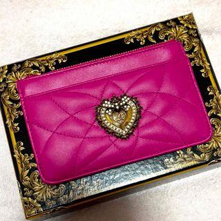 DOLCE&GABBANA(財布)のフリマアイテム一覧 DOLCE&GABBANA(財布)のフリマアイテム一覧