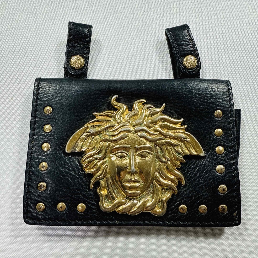 Gianni Versace - VERSACE ヴェルサーチ メデューサ スタッズ Gianni Versace - VERSACE ヴェルサーチ メデューサ スタッズ