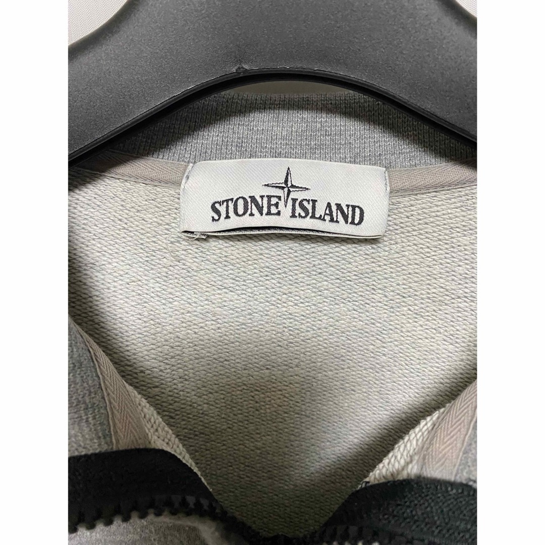 STONE ISLAND - STONE ISLAND ジップスウェット グレーの通販 by STONE ISLAND - STONE ISLAND ジップスウェット グレーの通販 by
