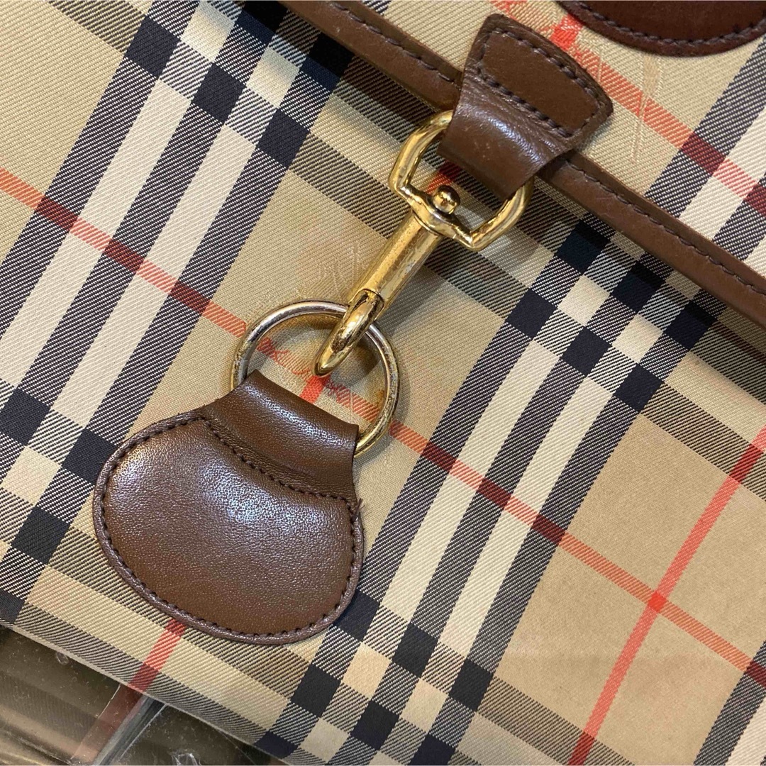 BURBERRY - 良品・A4収納✨バーバリー クラッチバッグ ノバ BURBERRY - 良品・A4収納✨バーバリー クラッチバッグ ノバ
