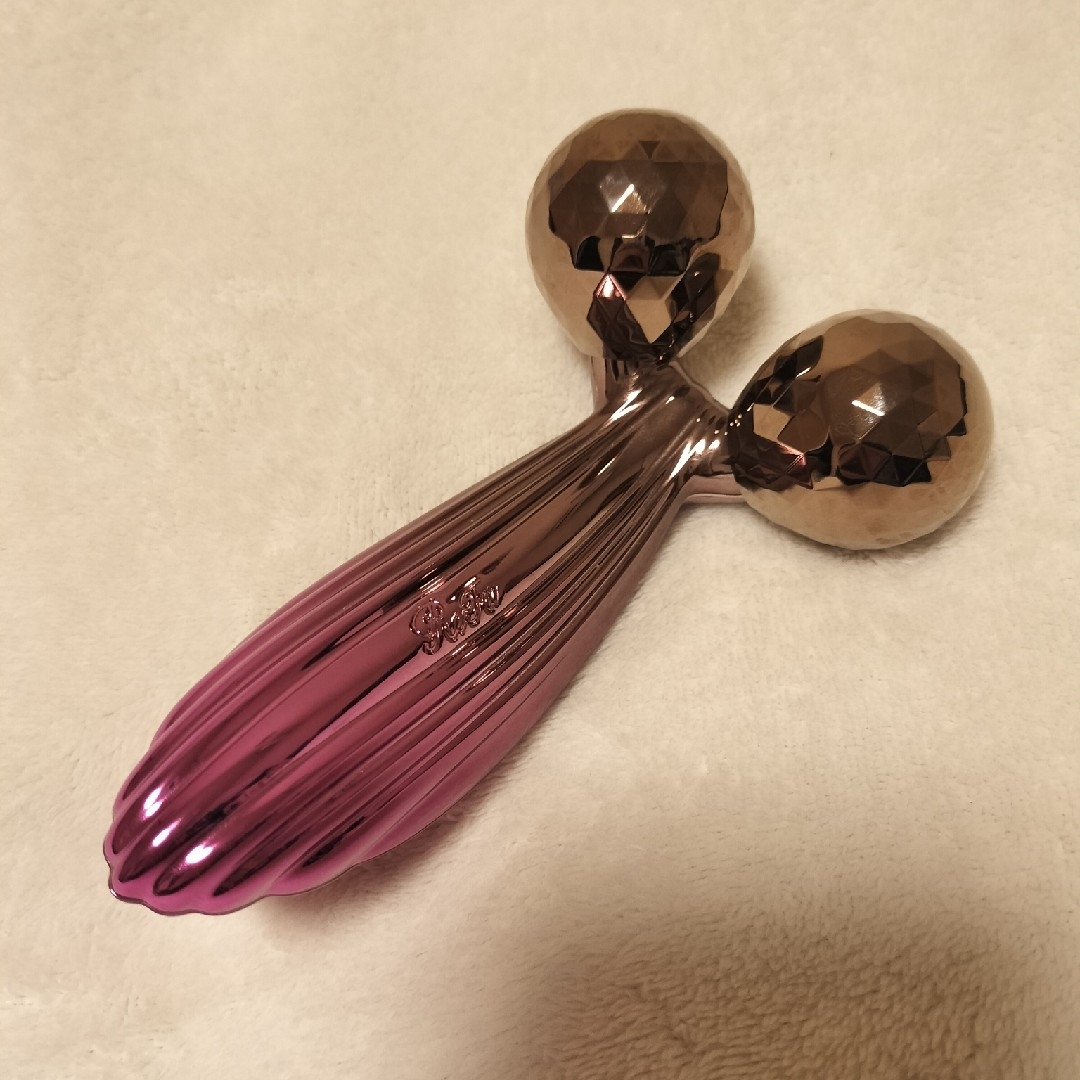 ReFa - 【最終値下げ】ReFa CARAT RAY(レッド)☆箱無しの通販 by ReFa - 【最終値下げ】ReFa CARAT RAY(レッド)☆箱無しの通販 by